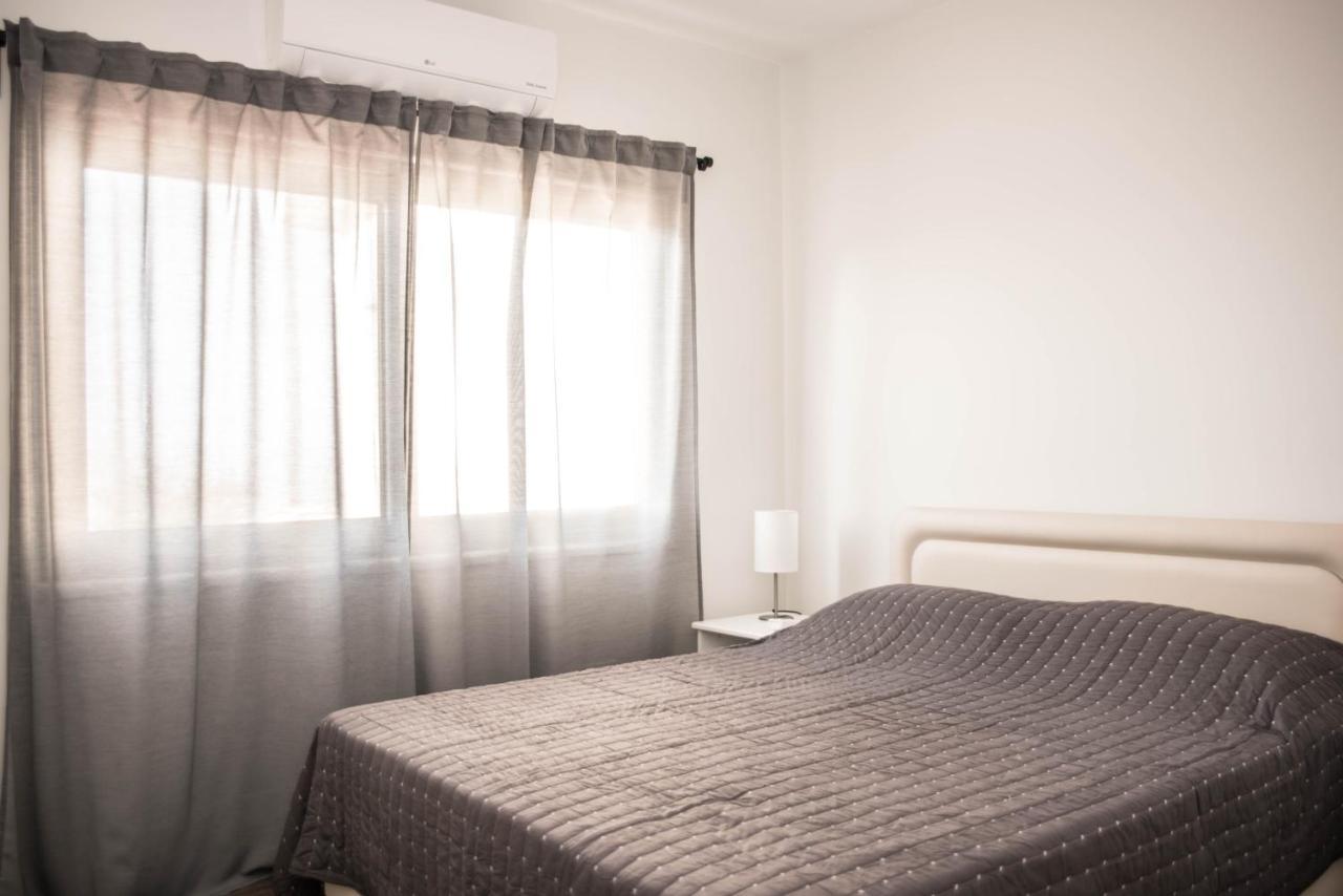 Lovely One Bedroom Apartment With Nice View Kissonerga Exterior foto